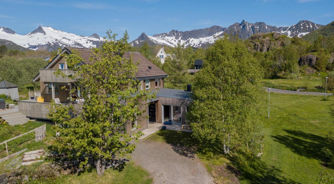 Lofoten Holiday Kabelvåg Exterior photo